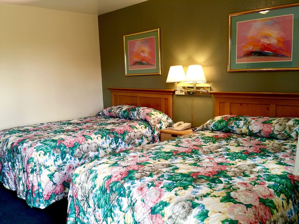 Room, 2 Double Beds, Non Smoking photo 2