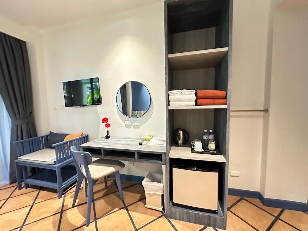 Superior Room, City View - Photo 3