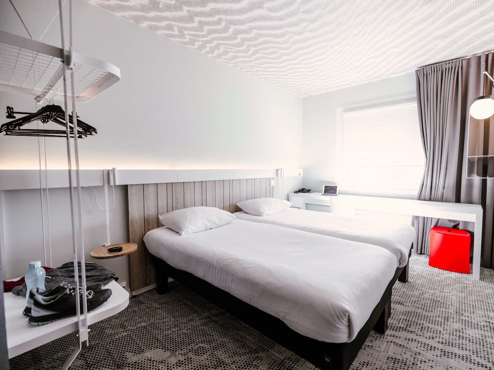 Room, 2 Twin Beds - Photo 1