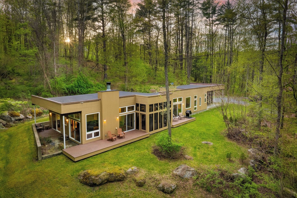 House (3 Bedrooms)