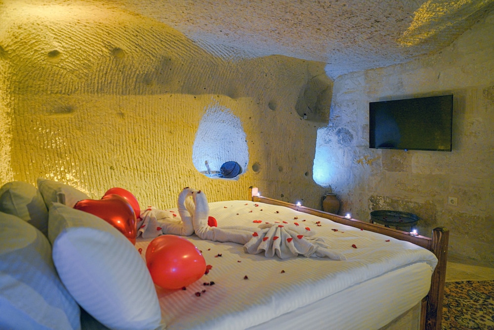 Superior Double Room, 1 Queen Bed, Non Smoking, Fireplace photo 2