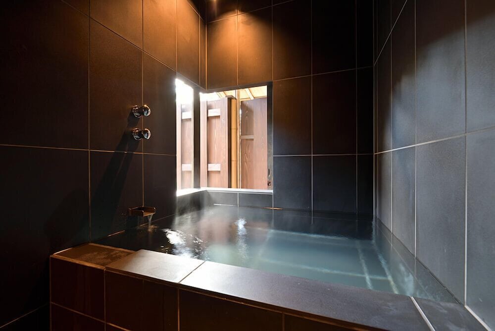 Premium Suite, Courtyard Area photo 2
