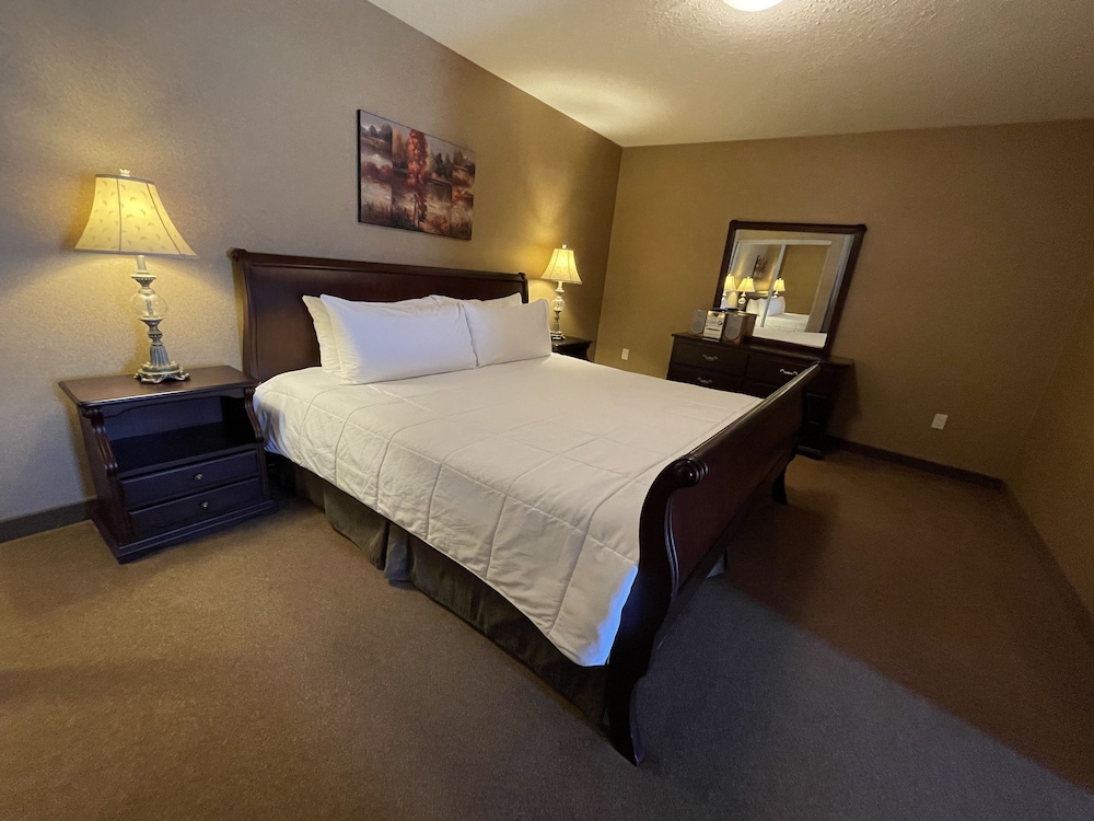 Suite, Jetted Tub photo 1