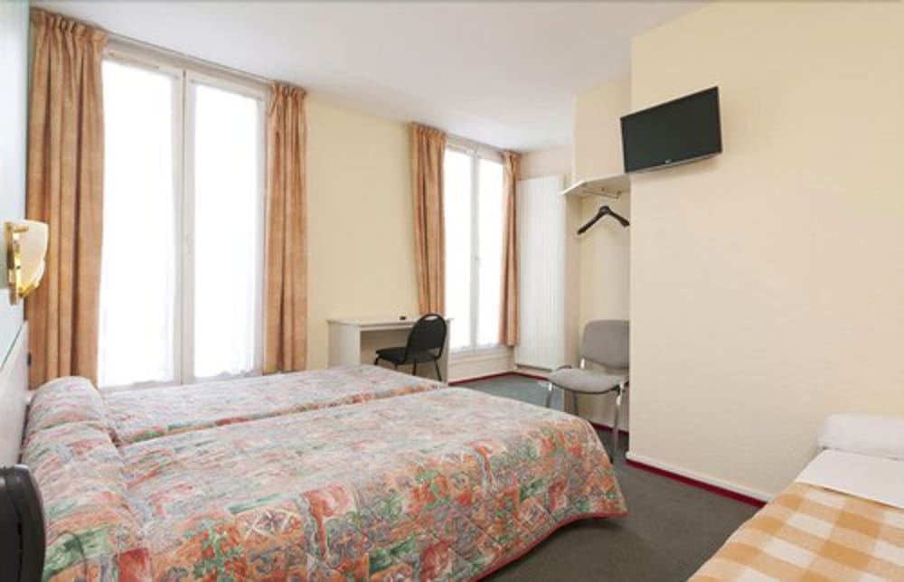 Standard Twin Room photo 1