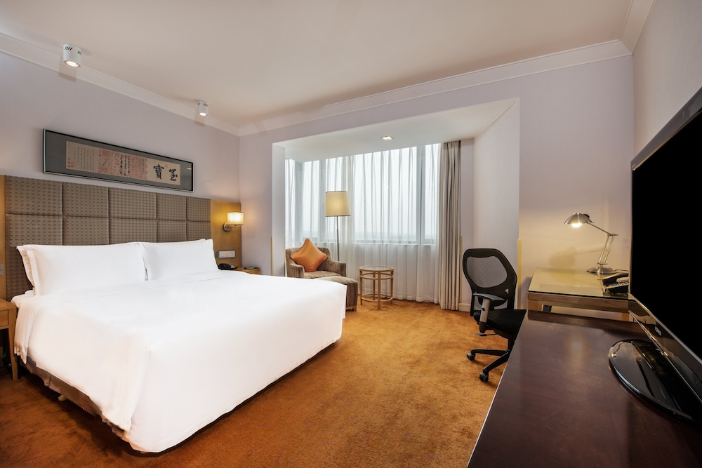 Standard Room, 1 King Bed photo 1