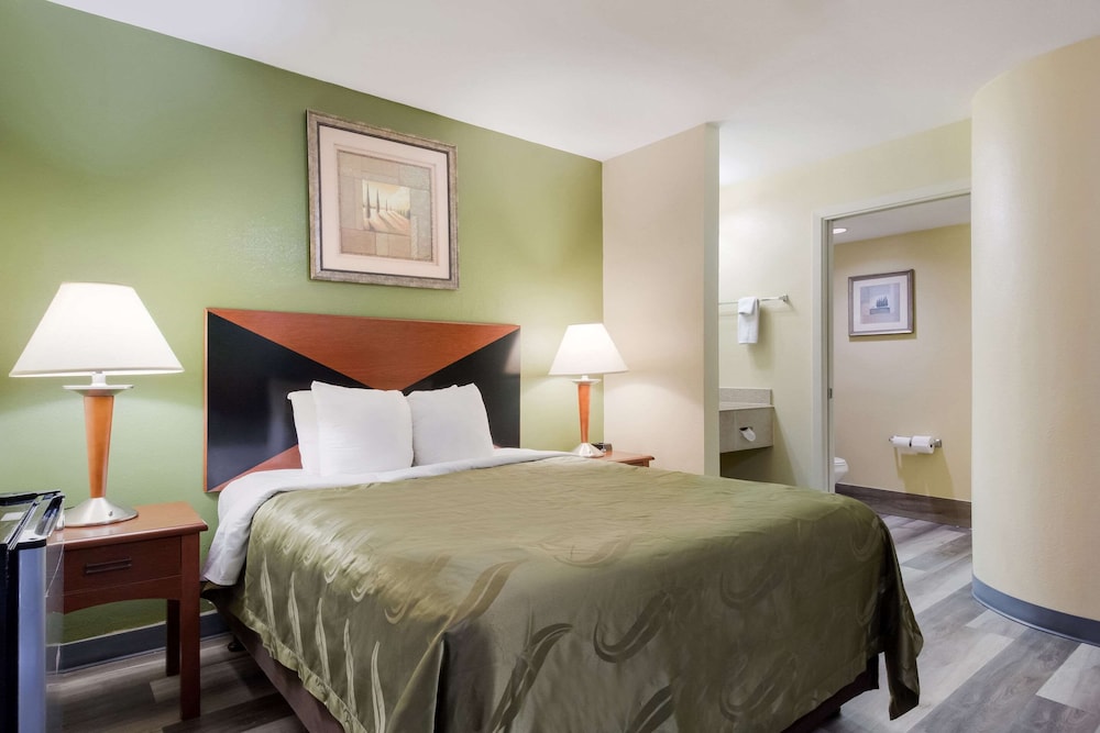 Standard Double Room, Non Smoking - Photo 3