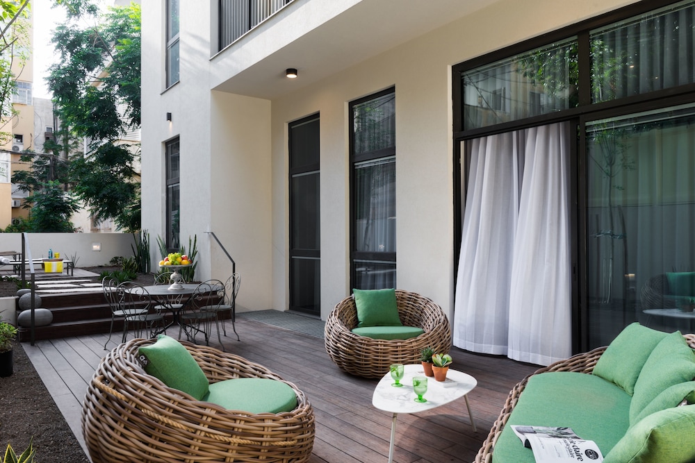 Apartment, 5 Bedrooms, Patio, Ground Floor, photo 6