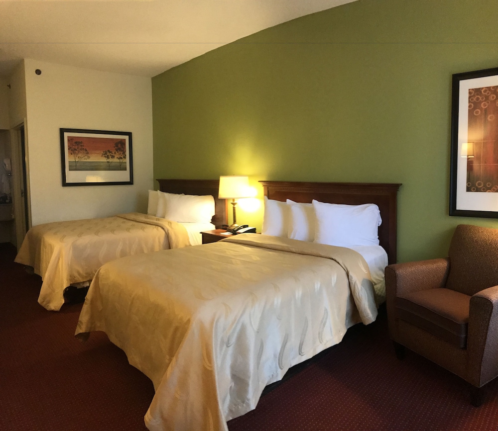 Standard Room, 1 Double Bed, Accessible, Non Smoking photo 2