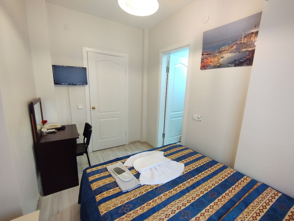 Standard Single Room photo 2