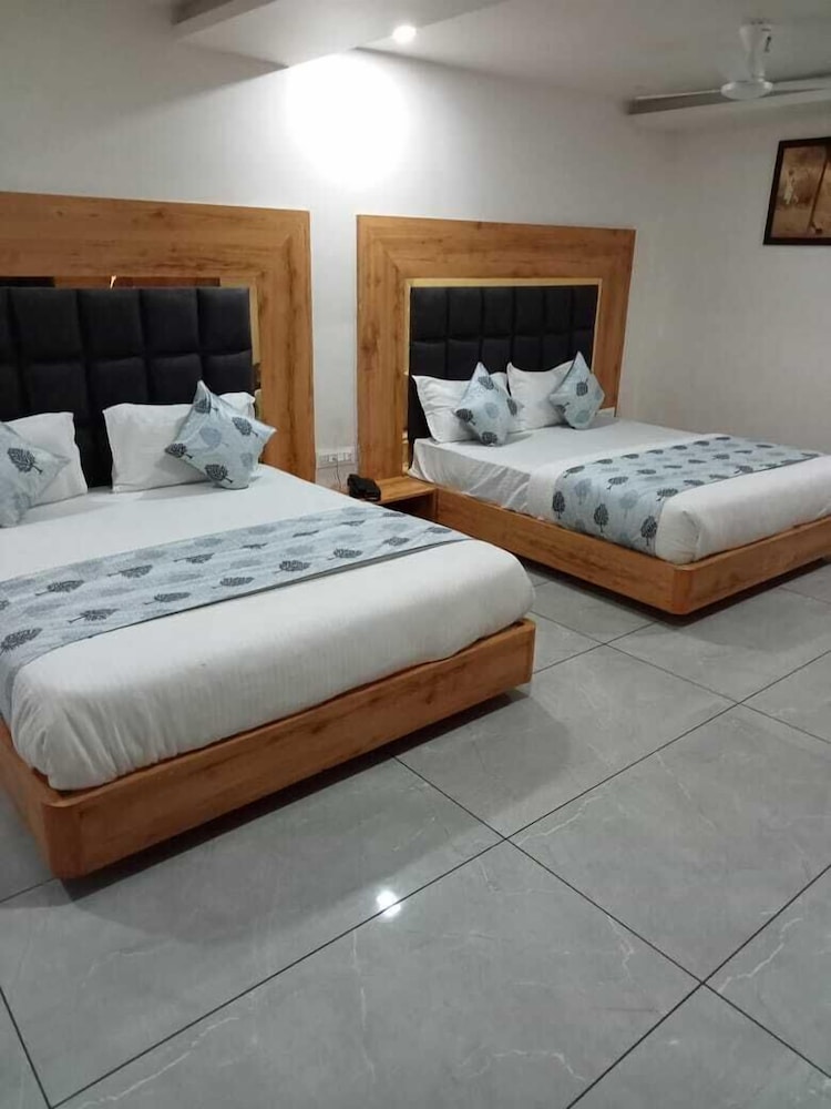 Deluxe Quadruple Room photo 1