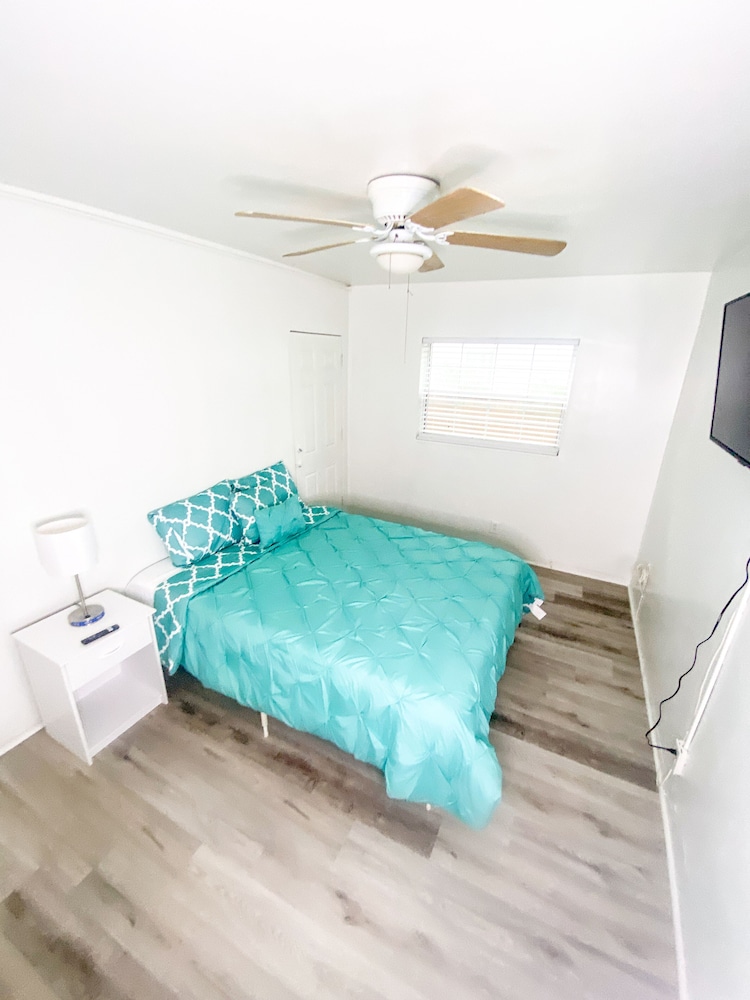 Elite Apartment, 2 Bedrooms, Kitchen photo 3