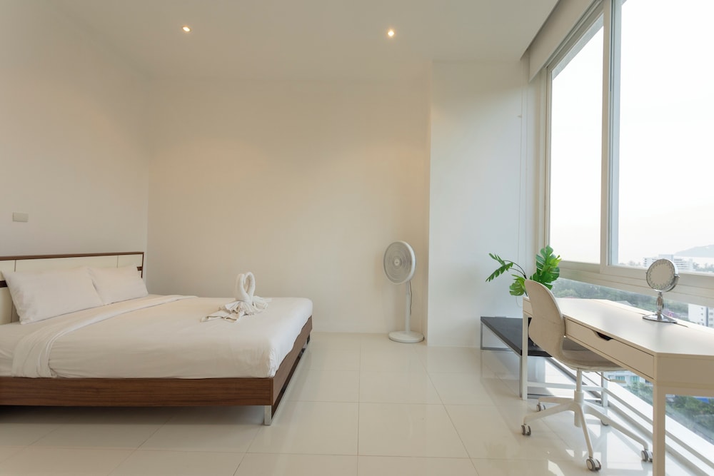 Apartment, City View
