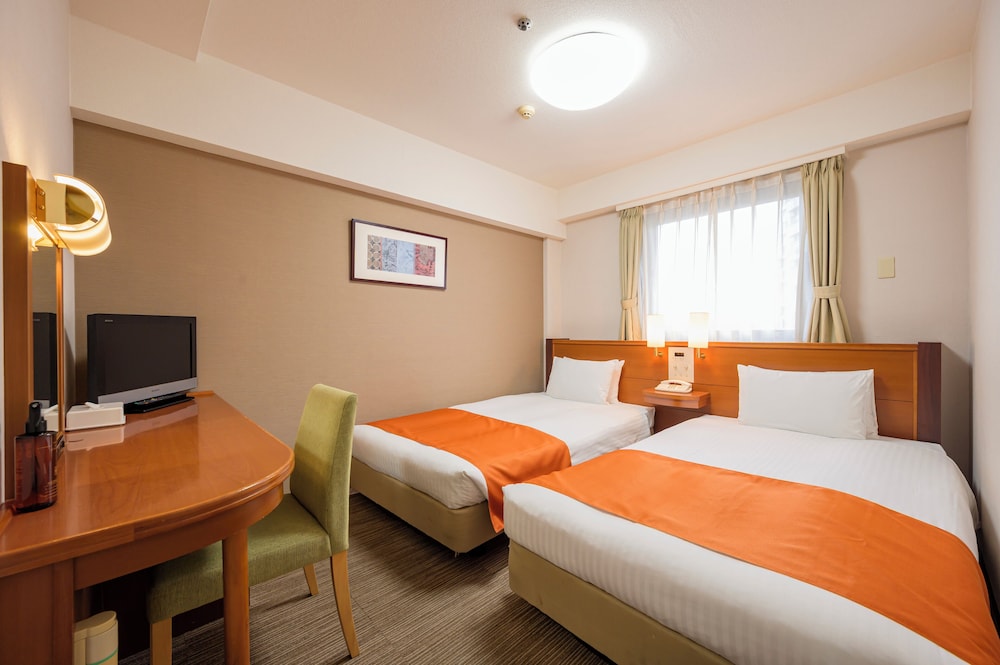 Standard Twin Room, Non Smoking, City View