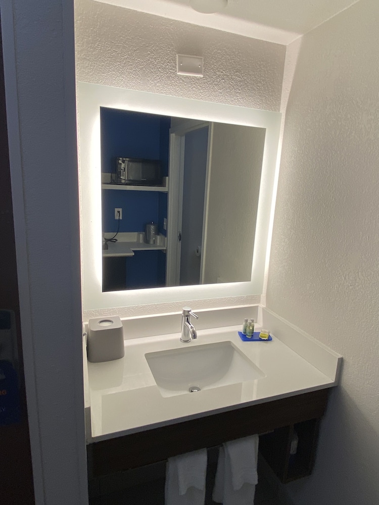 Standard Room - Photo 2