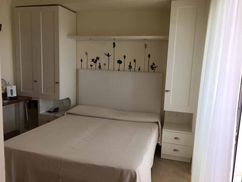 Panoramic Double Room photo 2