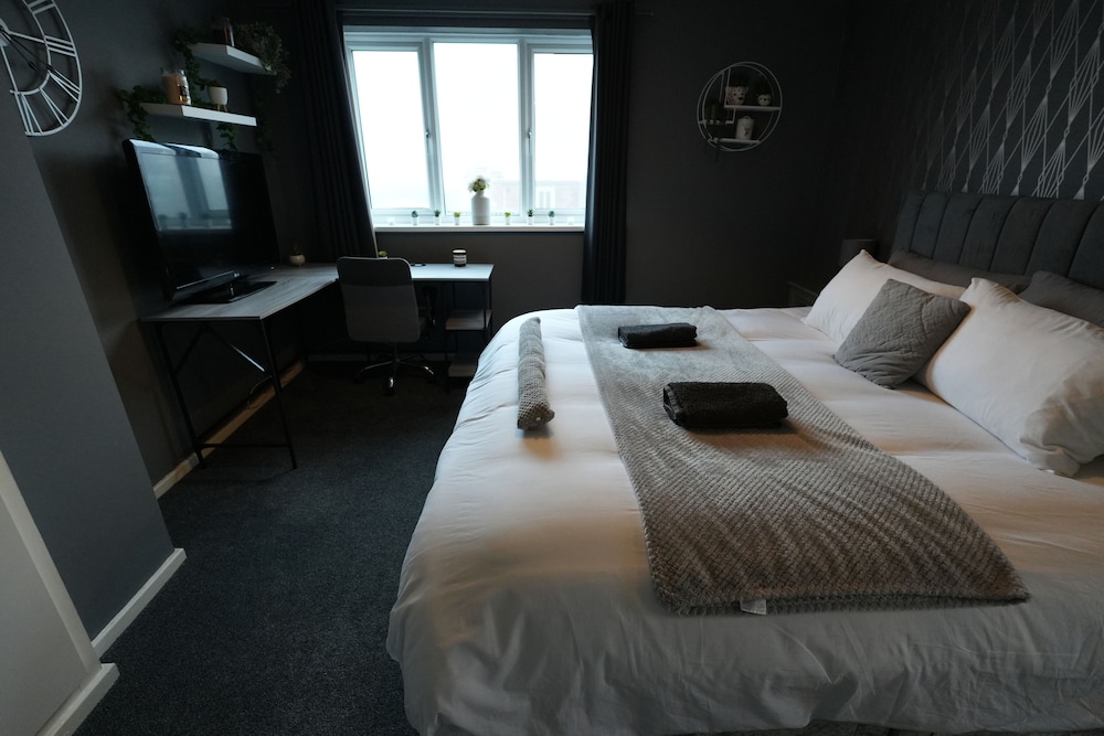 Superior Double Room, 1 King Bed, Non Smoking photo 2