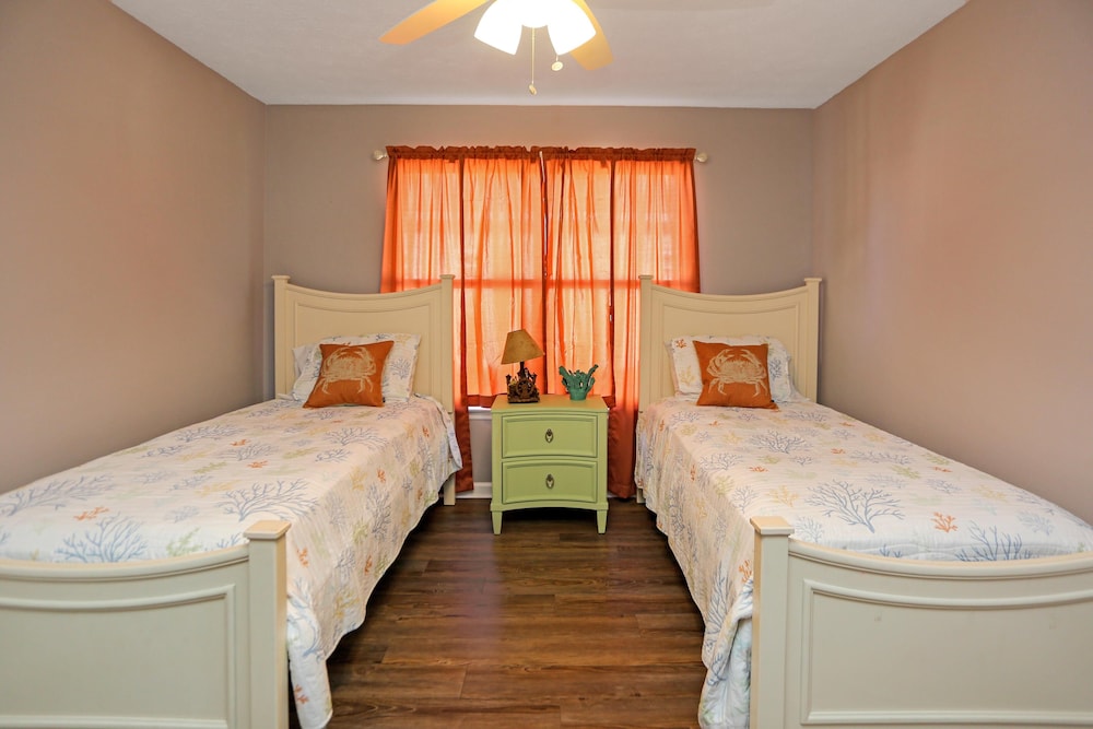 House, Multiple Beds (The Lighthouse) photo 1