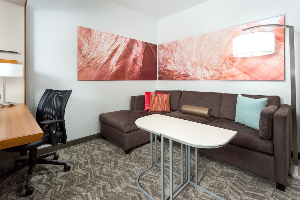 Studio, Multiple Beds, High Floor (Hearing Accessible)