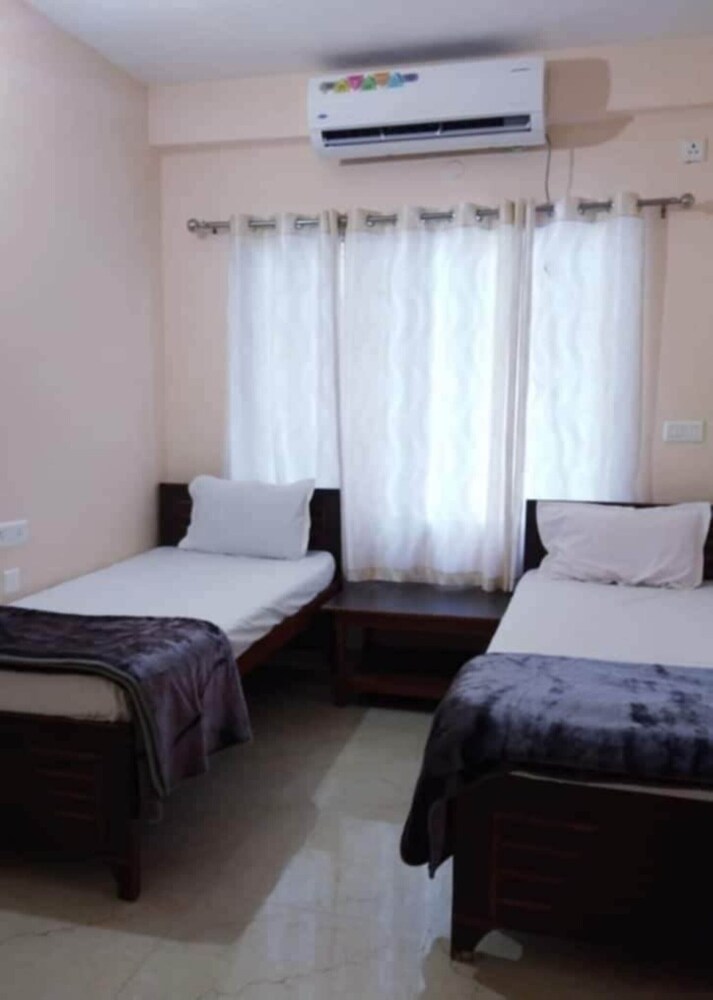 Deluxe Double Room, City View