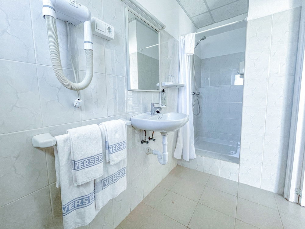 Standard Double Room, Sea View - Photo 6