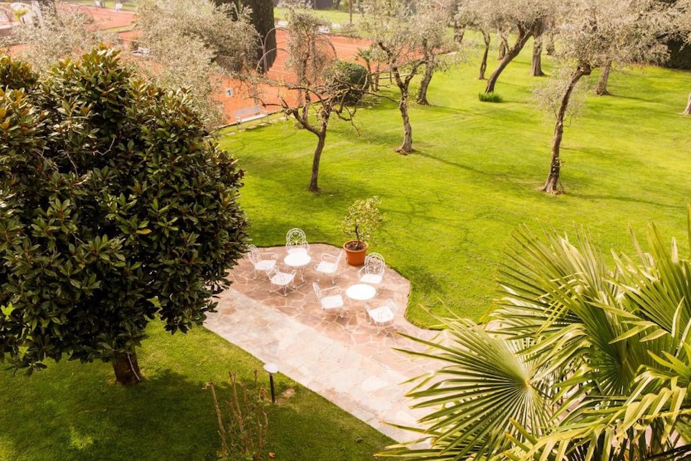 Junior Suite, Balcony, Garden View - Photo 2
