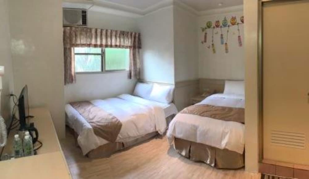 Standard Triple Room photo 2