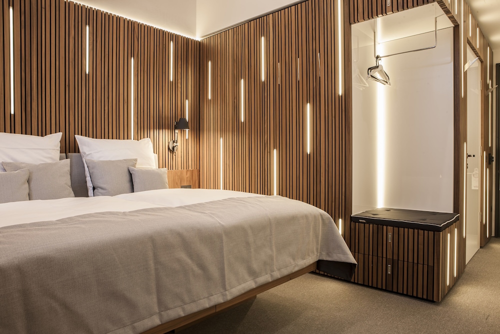 Business Suite, 1 Bedroom photo 1