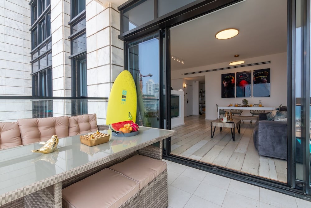 Luxury Apartment