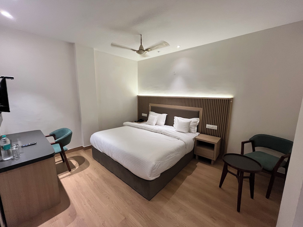 Executive Room - Photo 4