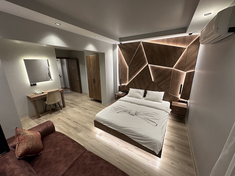 Room photo 2