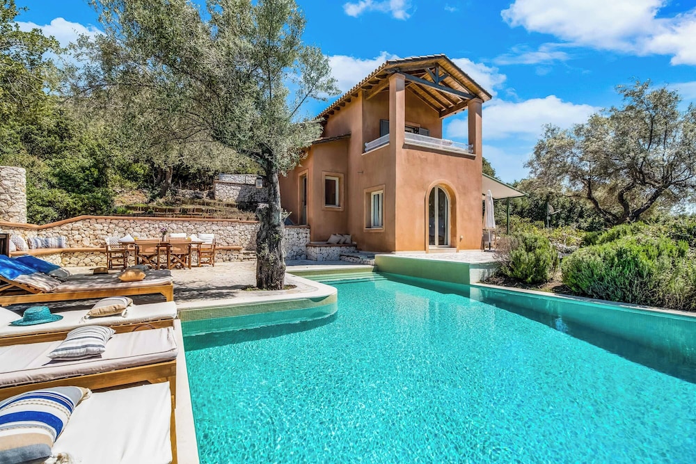 Villa (3 Bedrooms) photo 1