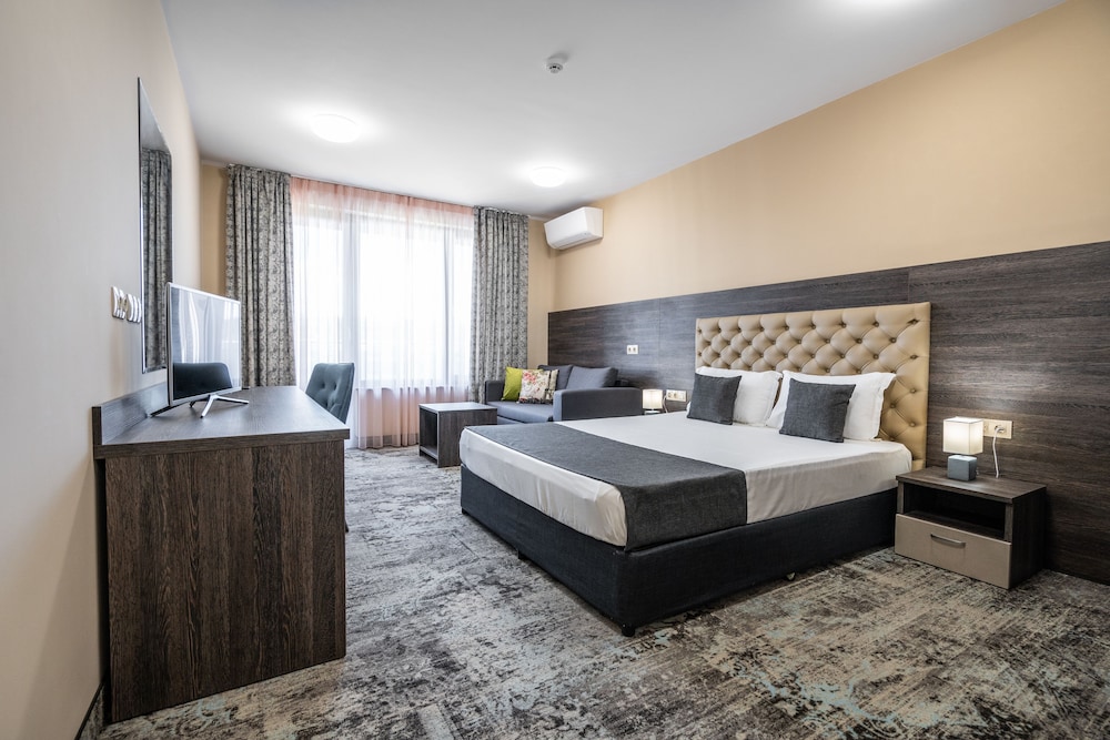 Junior Suite, Balcony photo 2