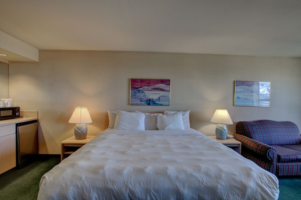 Superior Room, 1 King Bed - Photo 1