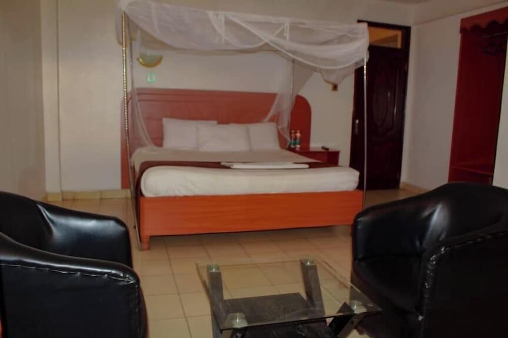 Standard Double Room photo 2