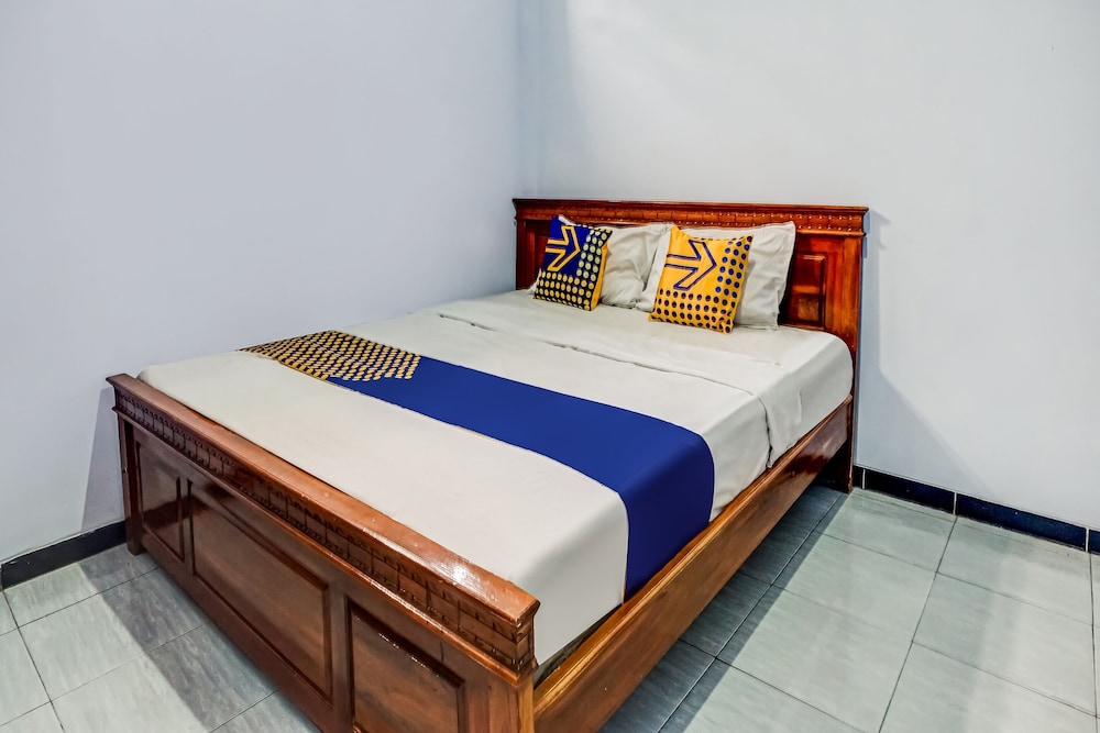 Basic Double Room photo 1