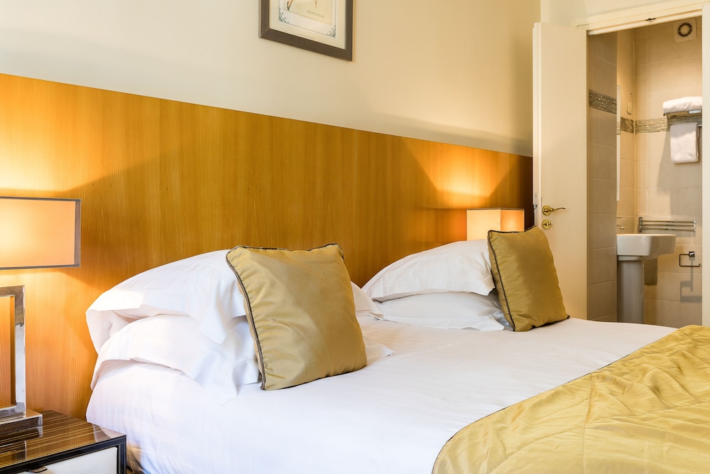 Superior Double Room, Balcony photo 2