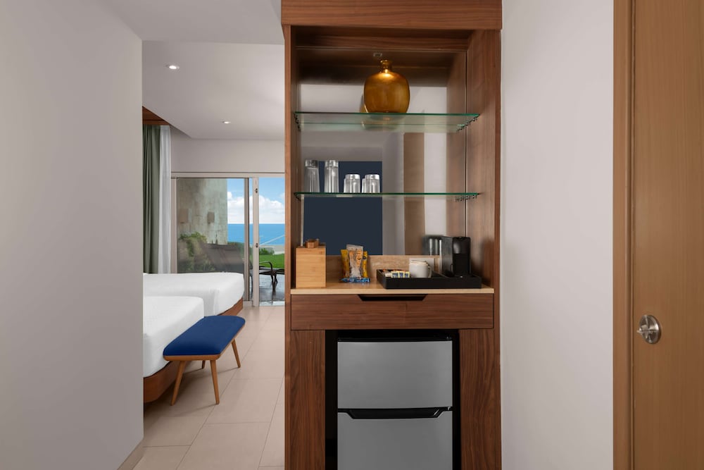 Enclave Beachfront 2 Bedroom Suite - Whirlpool - 1Kg 2Qn 2 Mphy - Photo 1