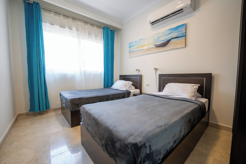 Superior Apartment photo 3