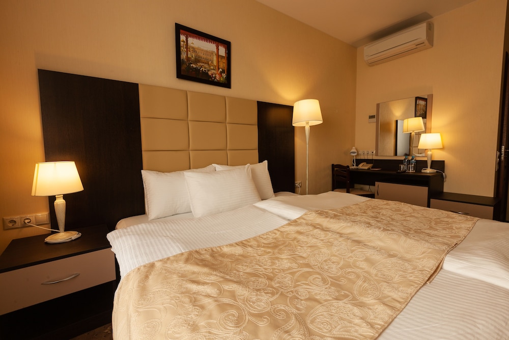 Comfort Double or Twin Room photo 3