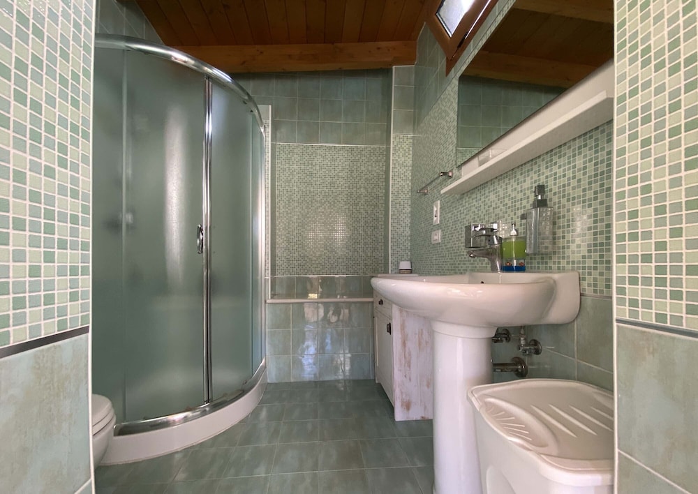 Villa photo 3