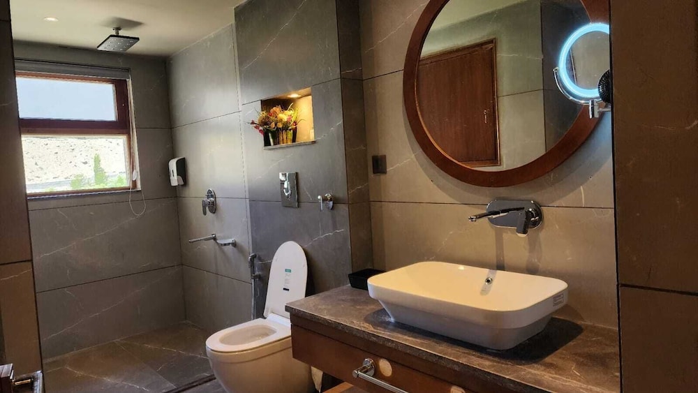 Premier Room