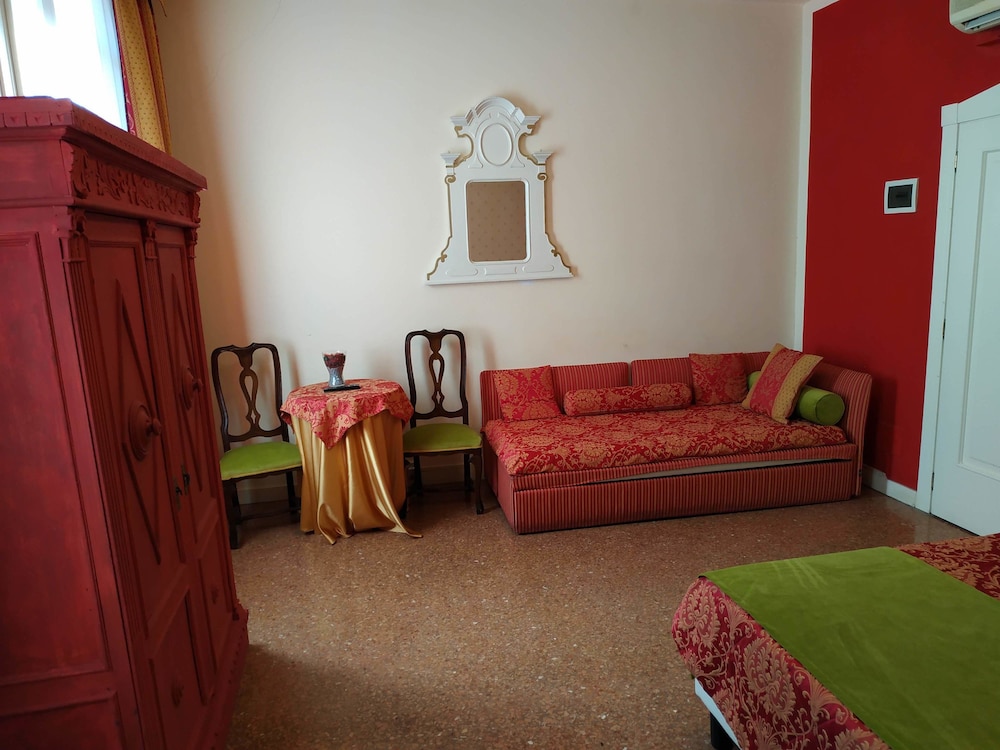 Junior Suite, Canal View photo 2