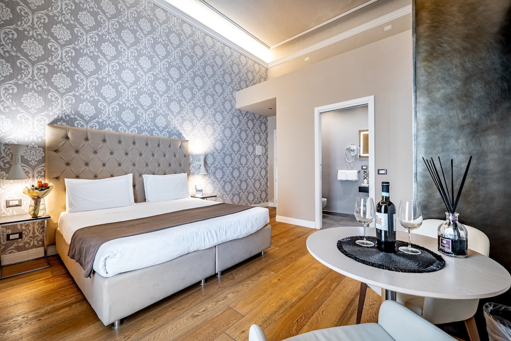 Deluxe Double or Twin Room photo 3
