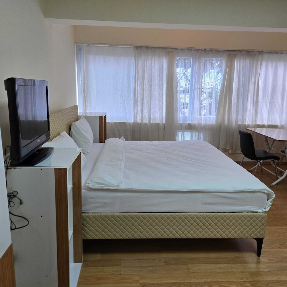 Deluxe Room, Sea View photo 2
