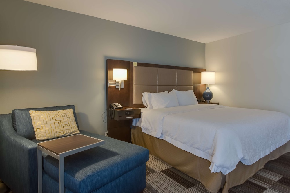 Room, 1 King Bed, Non Smoking - Photo 1