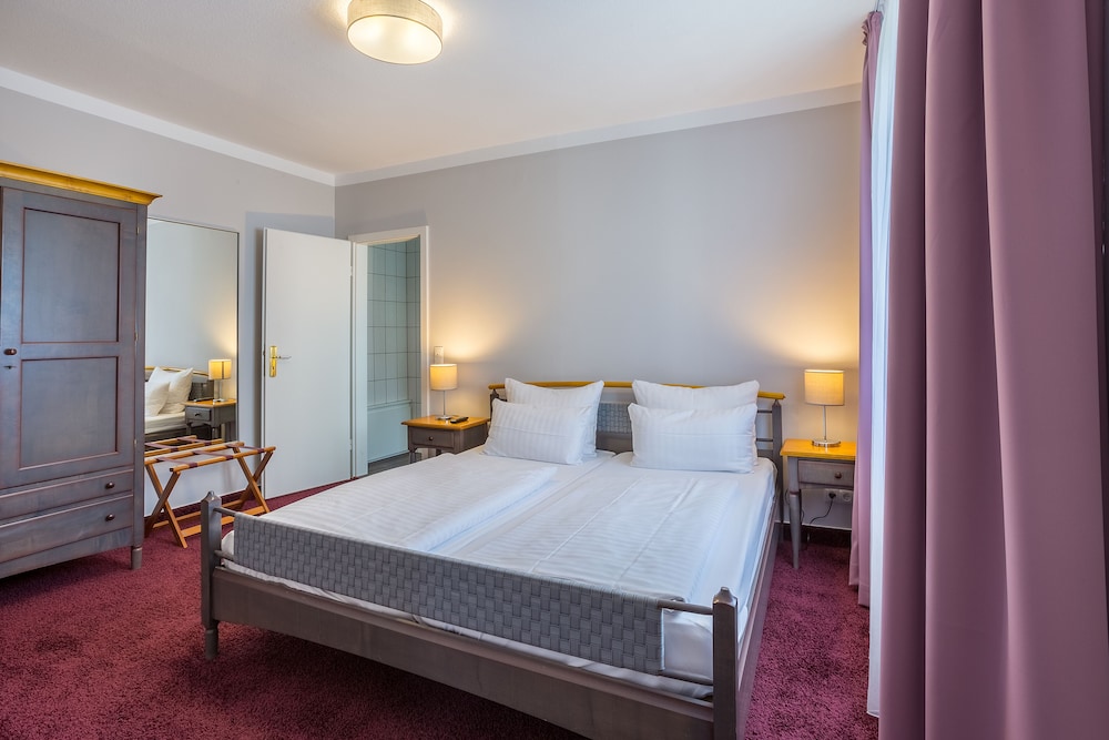 Suite, 1 Bedroom photo 3