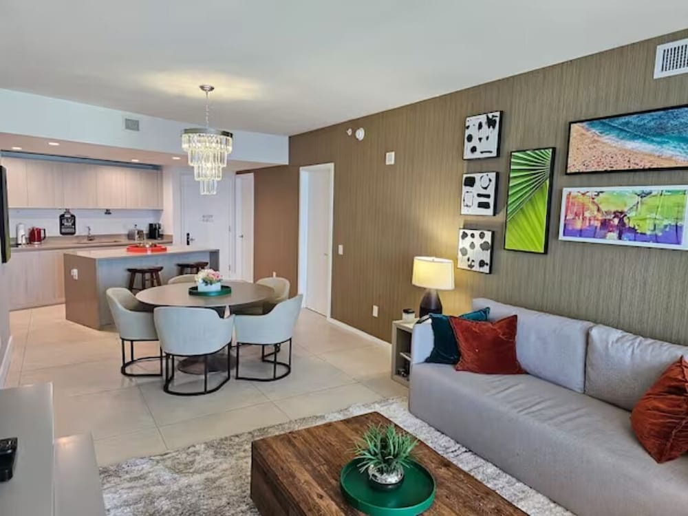 Deluxe Apartment photo 2