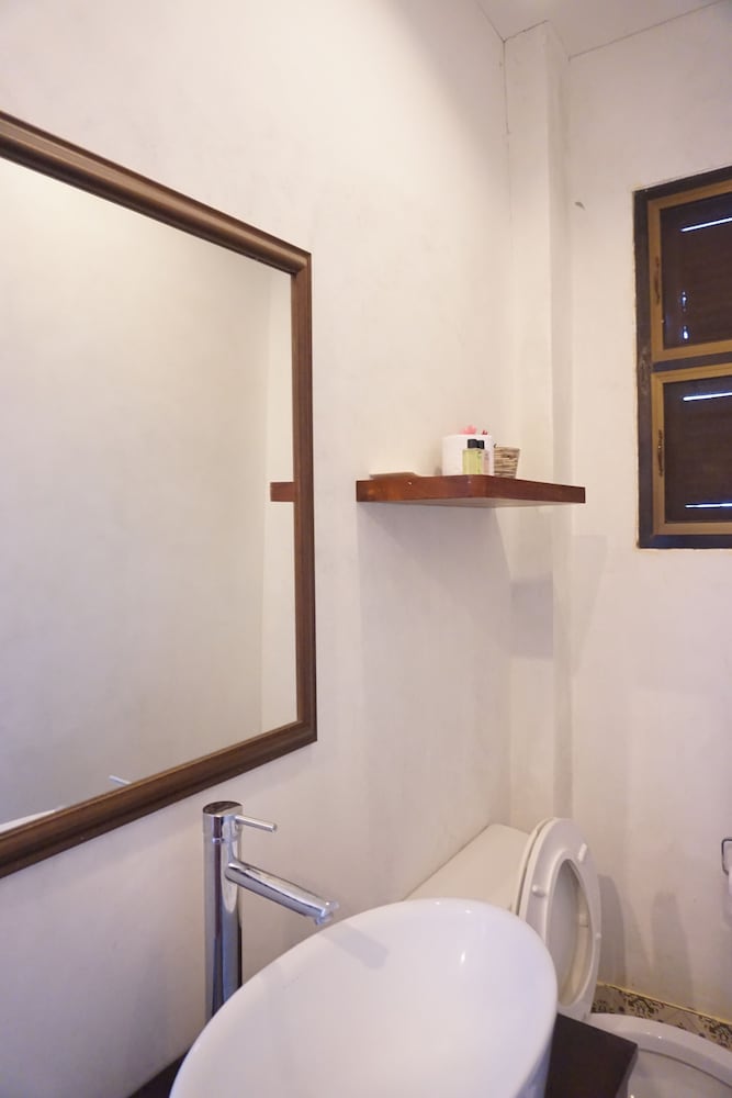 Deluxe Twin Room photo 3