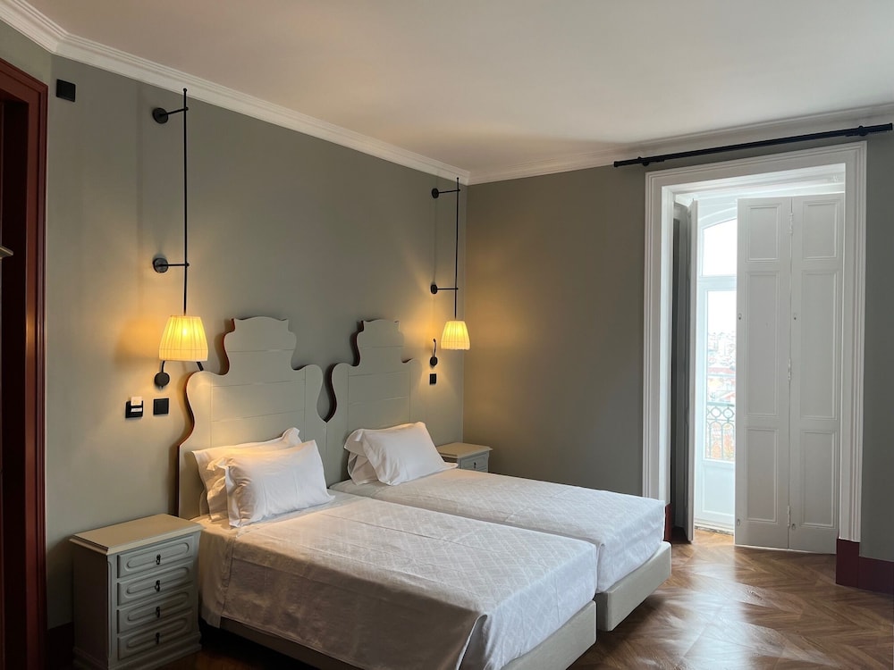 Deluxe Triple Room photo 3