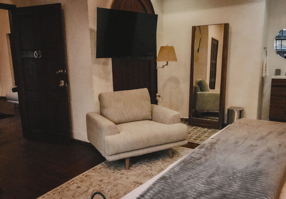 Comfort Room photo 3